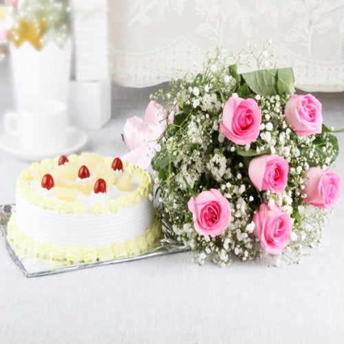 Birthday cakes n flowers Stock Photos - Page 1 : Masterfile