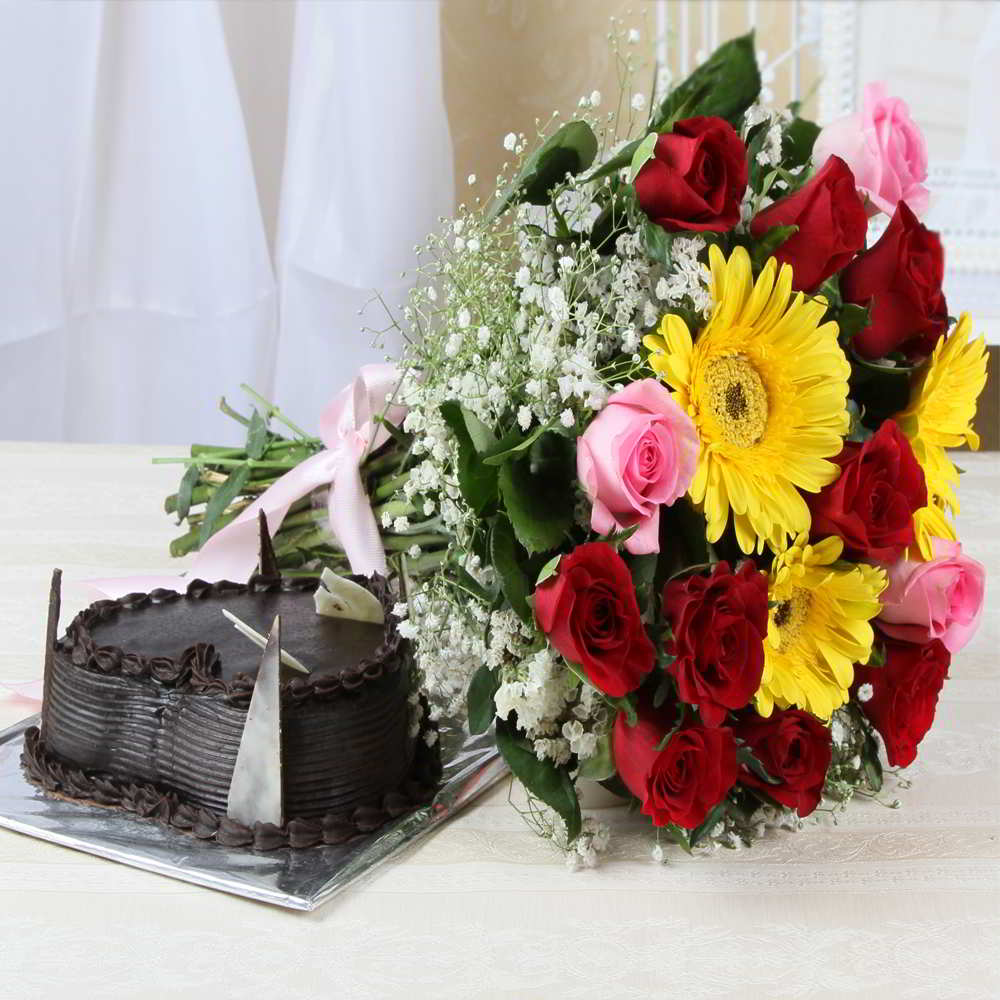 Flower Bouquet Valentine Cake – SweetSourMoments