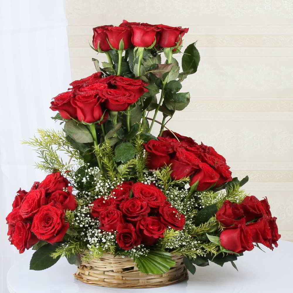 Birthday Flowers - Red Roses Basket Retailer from Delhi