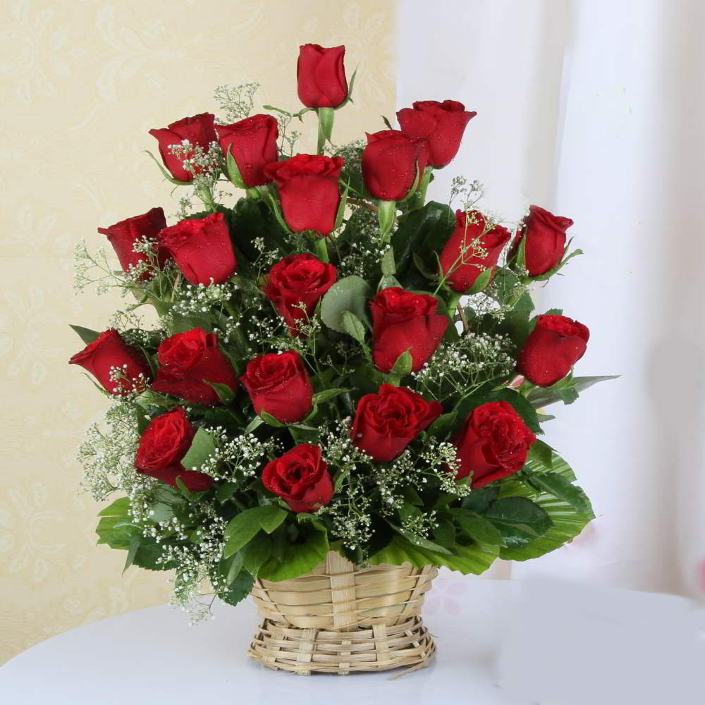 Birthday Flowers - Red Roses Basket Retailer from Delhi