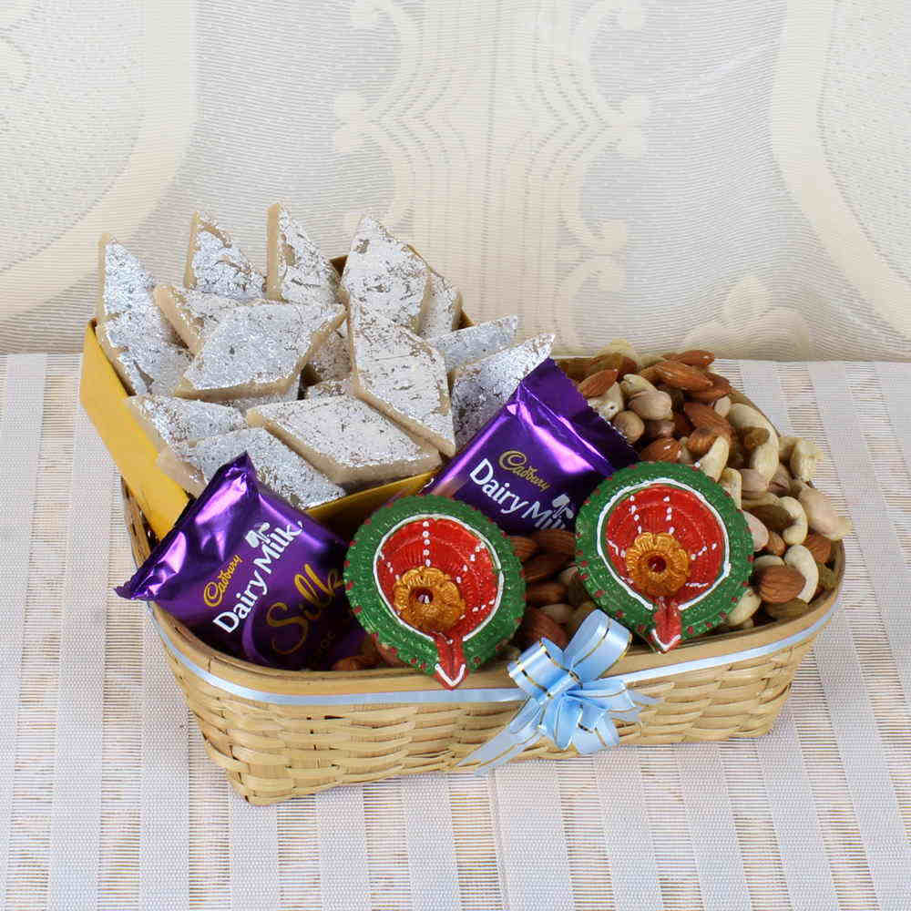Online Diwali Gifts Delivery in Kolkata | Order & Send Diwali Gift to  Kolkata
