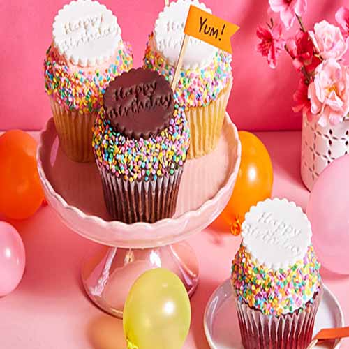 Birthday Cupcake! | Happy birthday cupcakes, Happy birthday cake hd, Happy birthday  cakes
